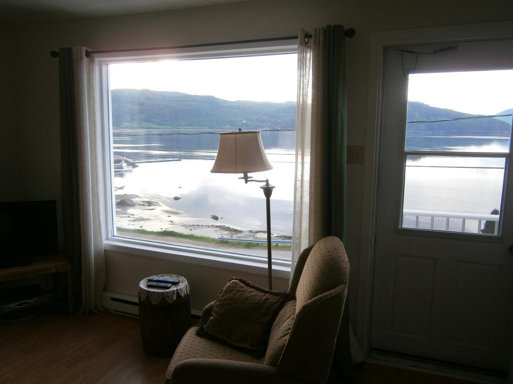 Apartement Mirador Du Fjord LʼAnse-Saint-Jean Eksteriør billede