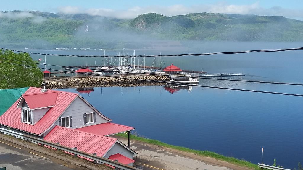 Apartement Mirador Du Fjord LʼAnse-Saint-Jean Eksteriør billede